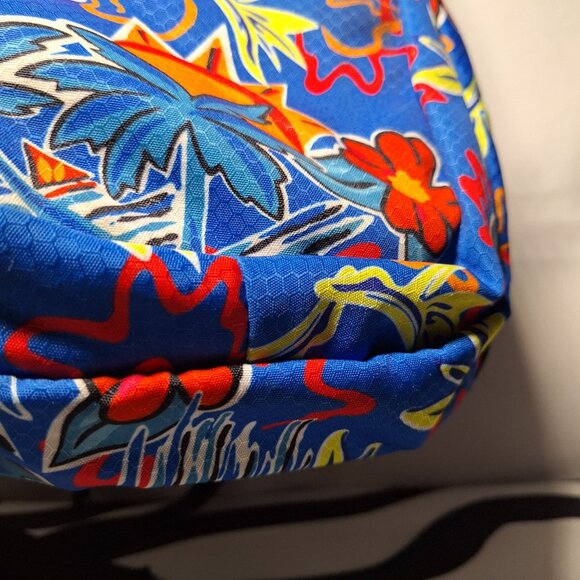 Vibedration Hydration Backpack w/o bladder - Blue Orange Tropical - Used - Picture 5 of 9